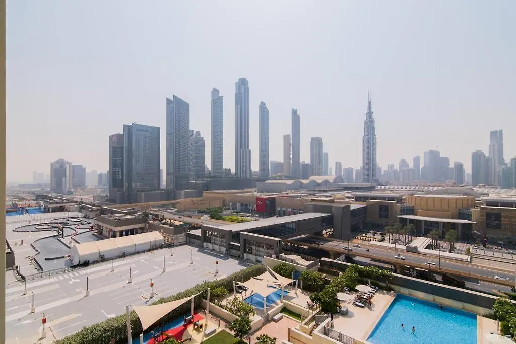 Apartment Elite Escape Holiday Home - 2 Bhk Getaway With Burj Khalifa View And Dubai Mall Access - 1504