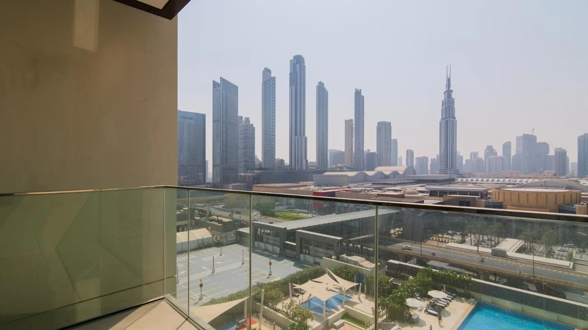 Apartment Elite Escape Holiday Home - 2 Bhk Getaway With Burj Khalifa View And Dubai Mall Access - 1504